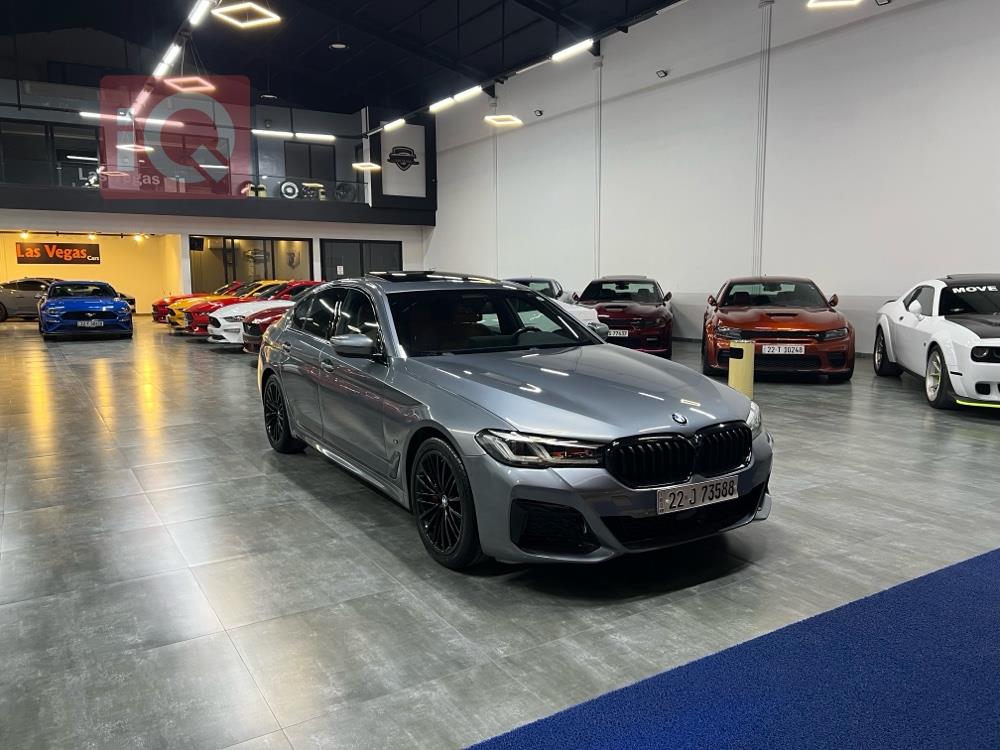 بی ئێم دەبڵیو سیریەس 5